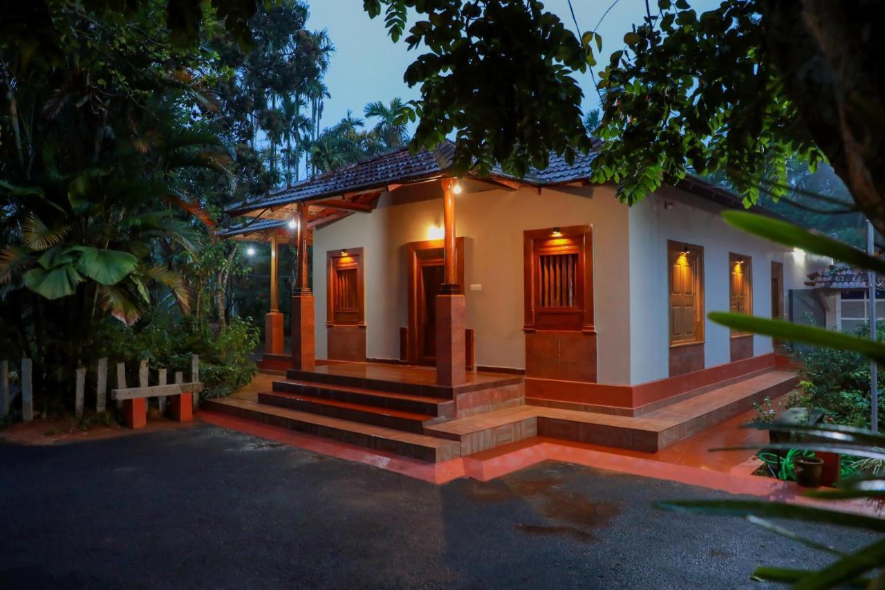 Kudajadri Drizzle Homestay Kaniyambetta Exterior photo